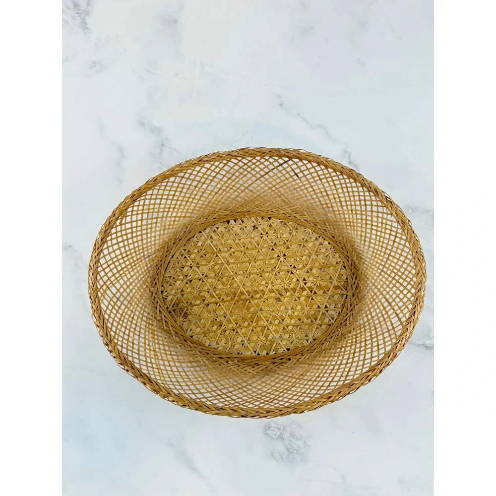 VTG Finely Woven Crosshatch Oval Reed Bamboo Basket 7.5X9